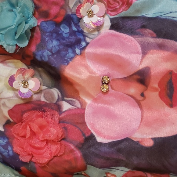 SALE‼️ Girl's outfit - Picture 5 of 5